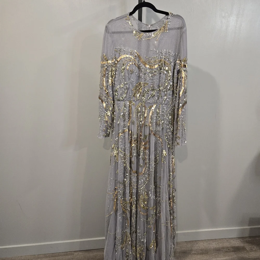 NWT MAC DUGGAL MOTHER OF THE BRIDE EMBELLISHED‎ SEQUIN PLATINUM DRESS 5217